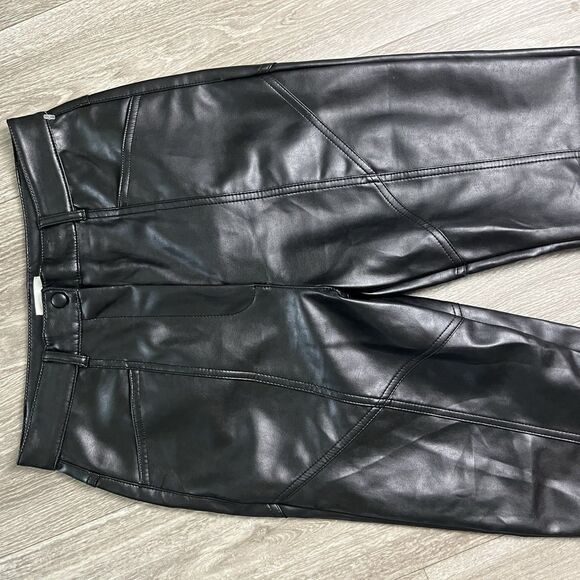 Aritzia Wilfred Black Rebel Pant Vegan Leather Straight Leg Pants Size 6 224 - Picture 4 of 11